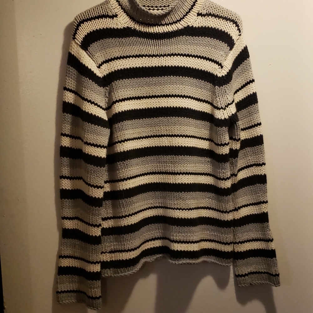 Vintage GAP shades of gray knit sweater